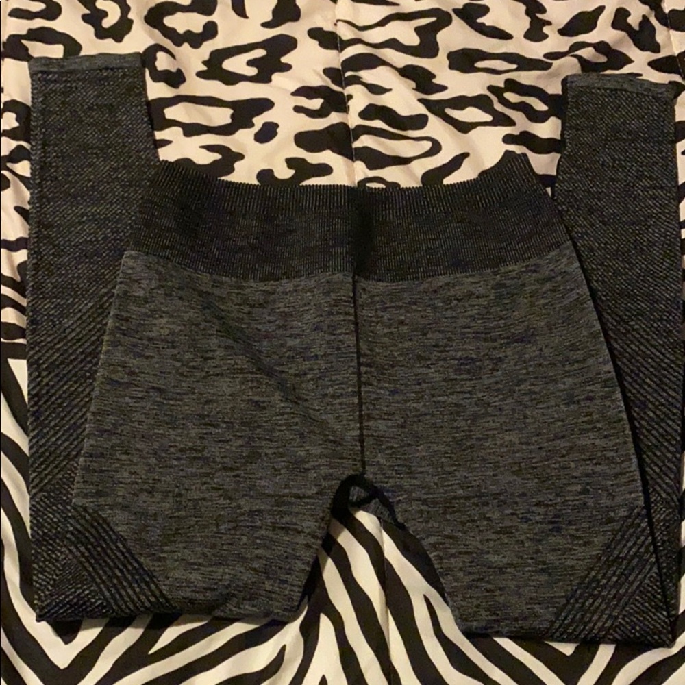 Mid-Rise Seamless Rib 7/8